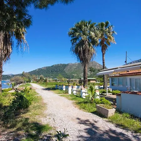 Alanya Sleeps 2 Air Con Wifi Turgutkoy